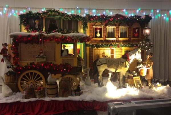 E=MC2 - Christmas at Canada Place